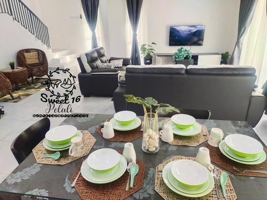 Sweet 16 Pelali Homestay 边佳兰 外观 照片